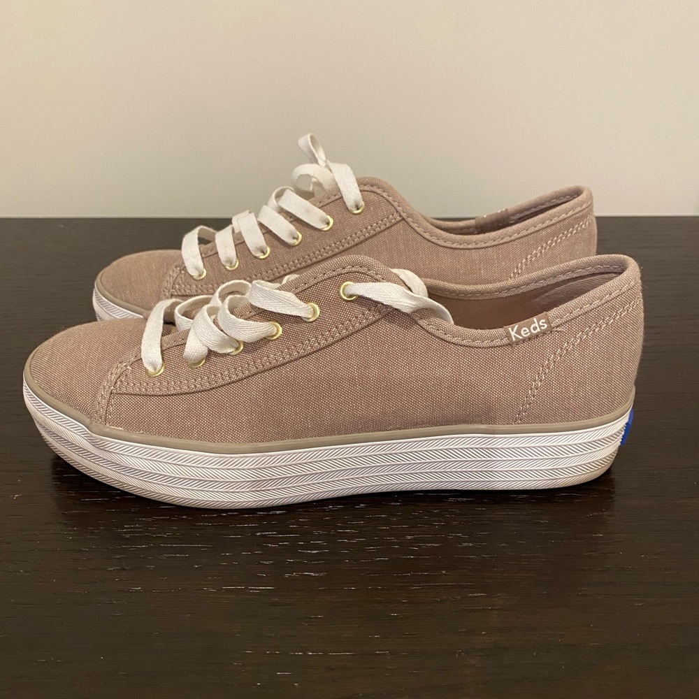 NWT* KEDS, Lace up